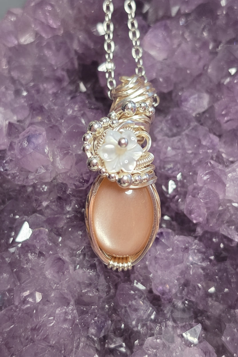 Peach moonstone with flower necklace
