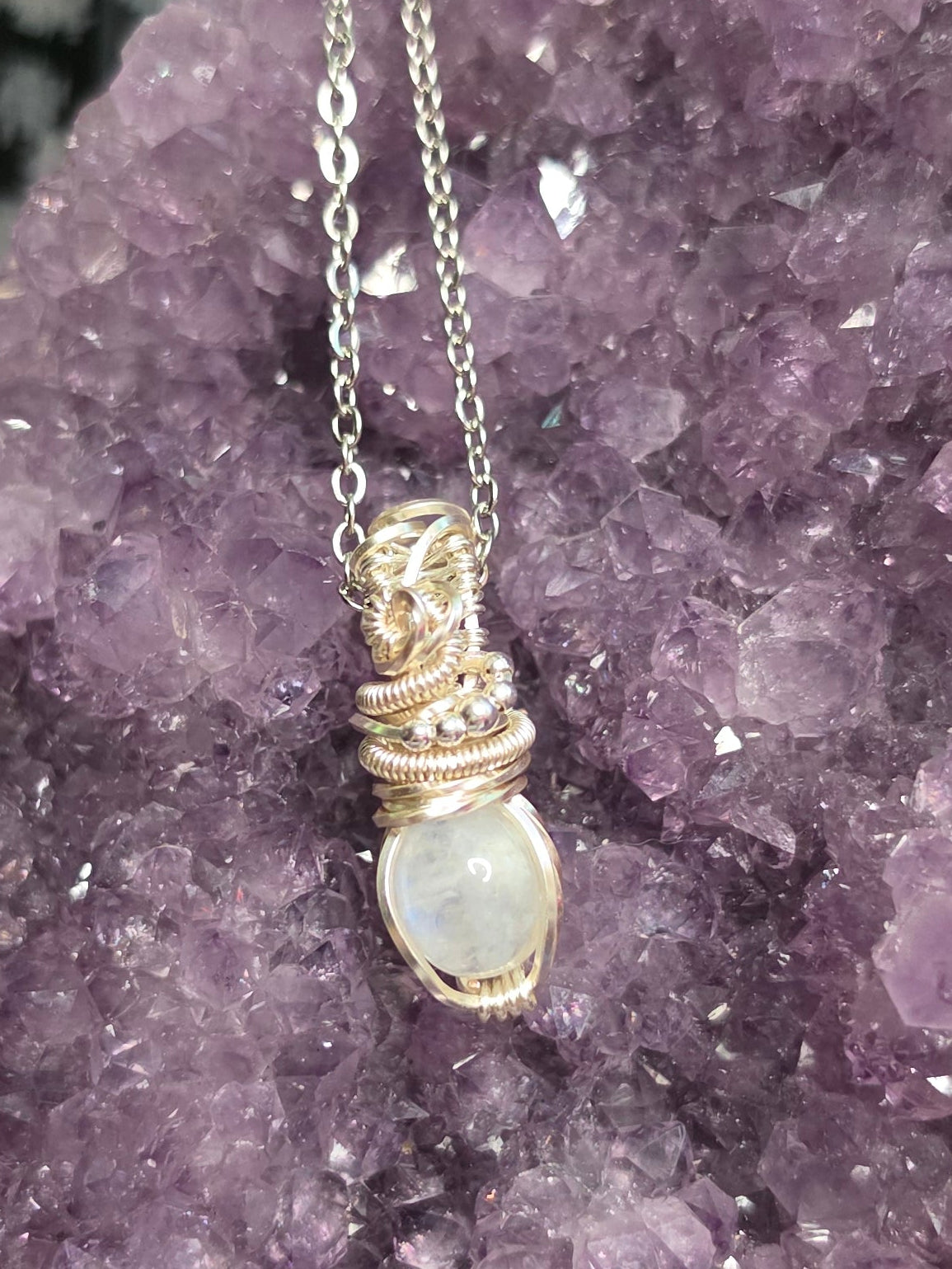 Mini rainbow moonstone necklace